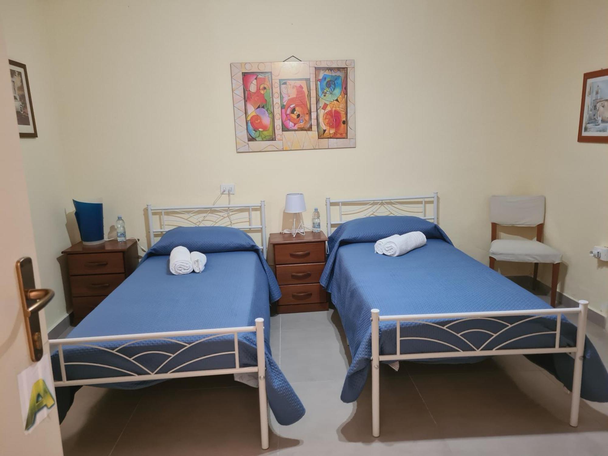 La Casa Di Emanuela Otel Caltavuturo Oda fotoğraf